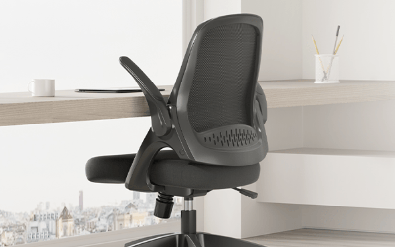 Task Chairs With Arms