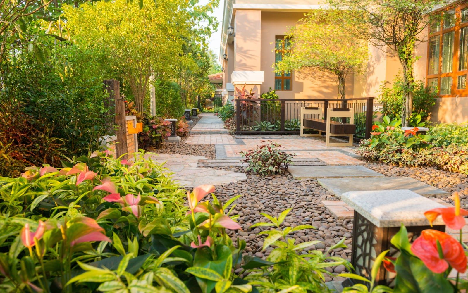 6 Tips For Creating A Beautiful Backyard