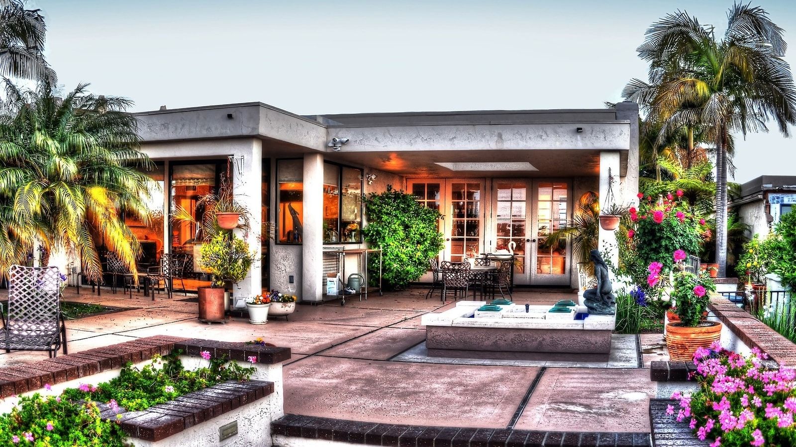 8 Best Landscape Maintenance and Gardening Hacks of All Time