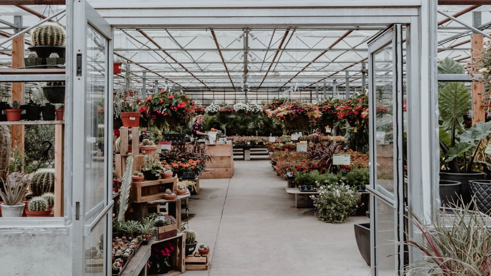 Starting Your Small Business of Gardening Services