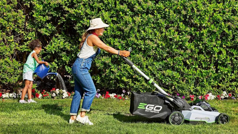 8 Best Battery-Powered Lawn Mowers in Australia (2025)