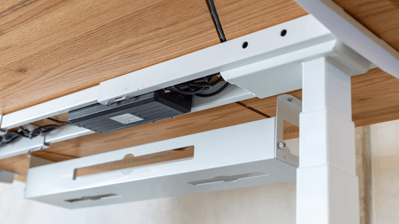 How Do Electric Standing Desks Work?